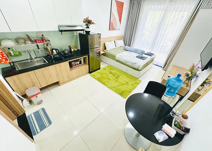 403 Spacious & Modern 1 Bedroom W Balcony City View