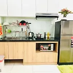 403 Spacious & Modern 1 Bedroom W Balcony City View